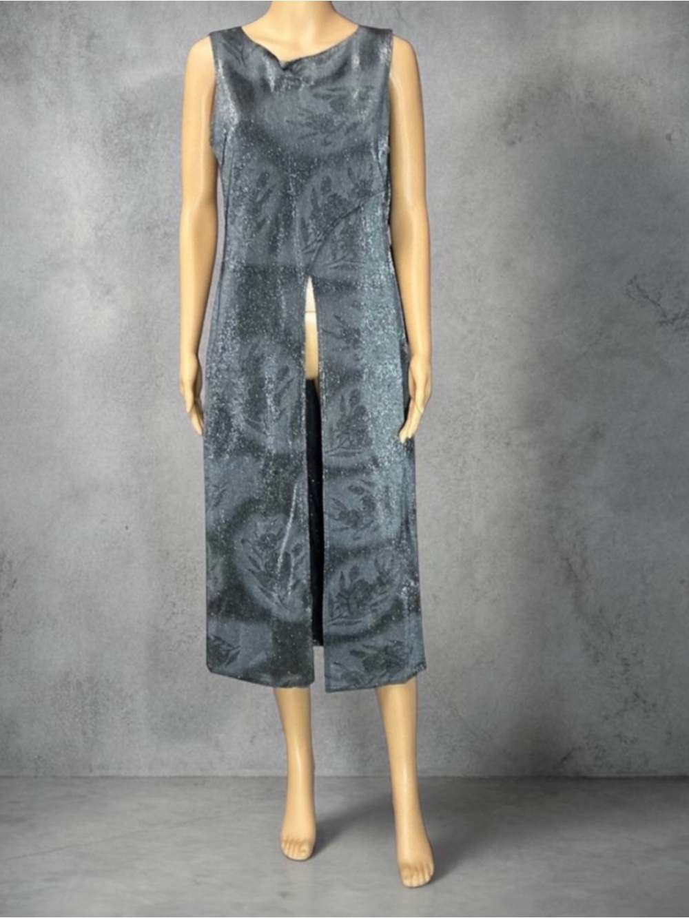 Sassy Vintage Floral Print Grey Silver Sparkling Long Open Front Party Dress